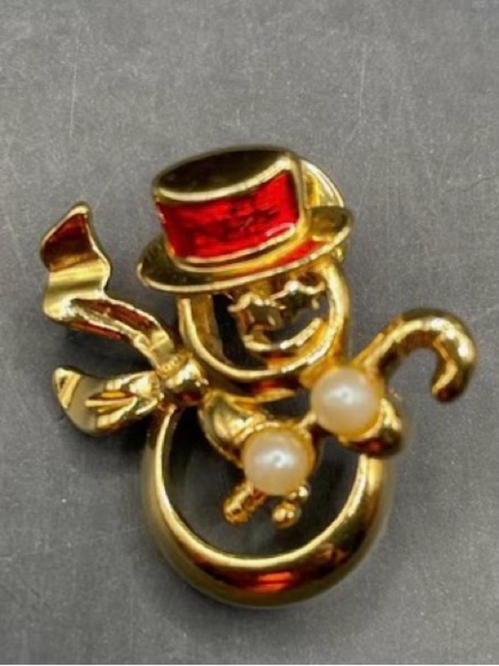 Vintage Avon 1991 “North Pole Residents” Snowman Brooch Christmas Scarf 1” Pin